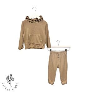 ⭐️ 5/$30 Easy Peasy Kids Knit Matching Set size 24 Months